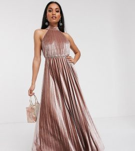 Stylowa plisowana sukienka bez ramiączek na eleganckie okazje.