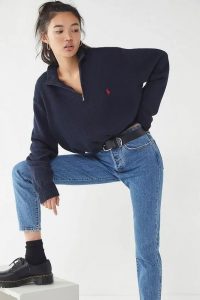 Modny sweter na zamek w stylu casual dla kobiet zimą.
